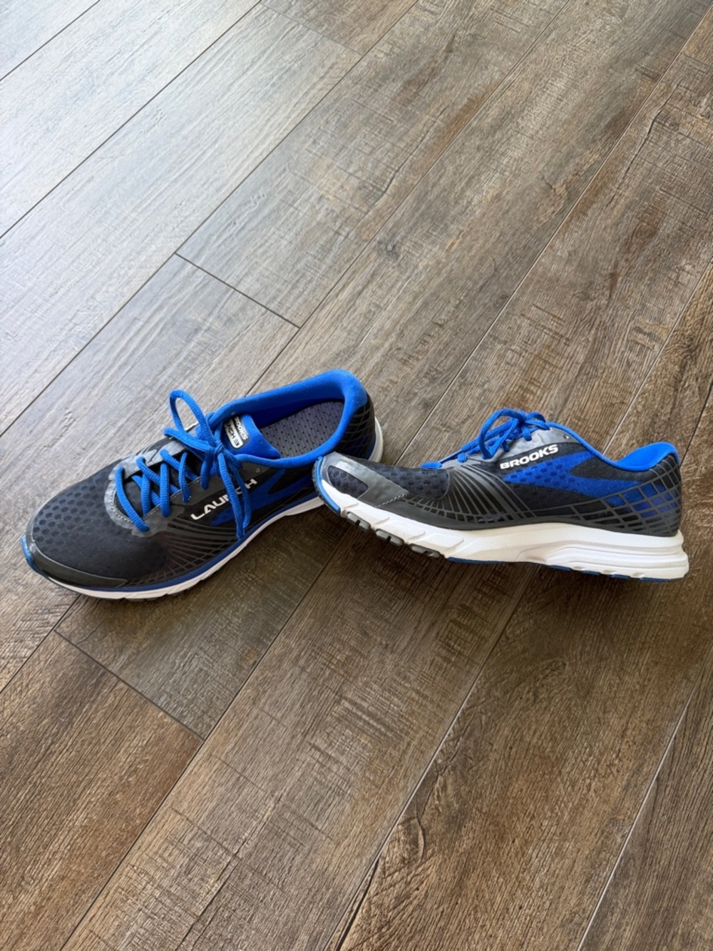 Men’s Brooks Launch 3